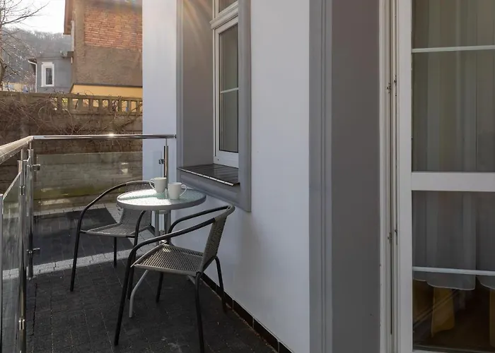 Nadzieja 招待所 米兹多洛杰