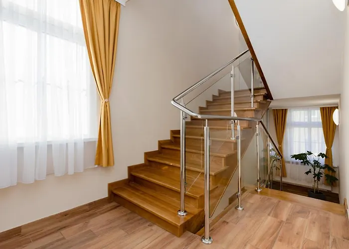 Nadzieja 招待所 3*